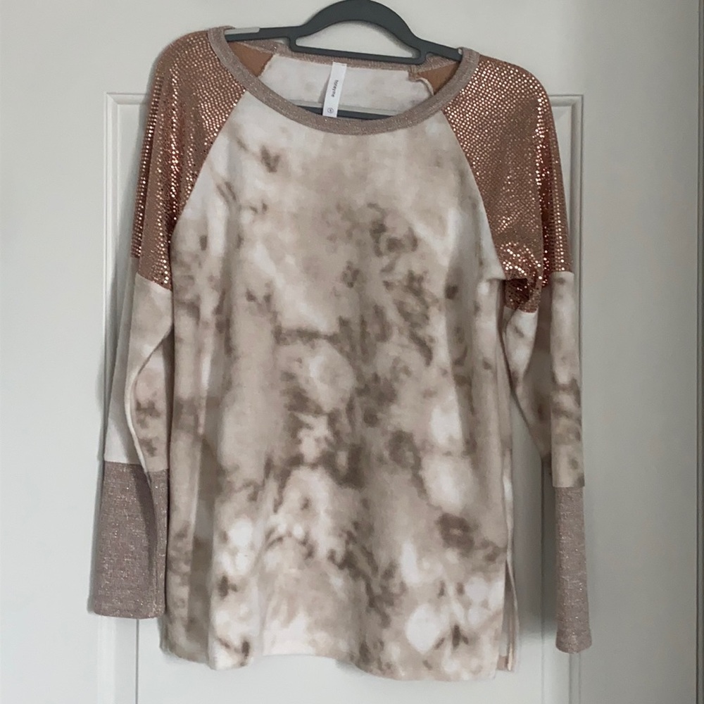 Never Worn Small HoneyMe long sleeved Shimmer and Soft rose gold and taupe top.